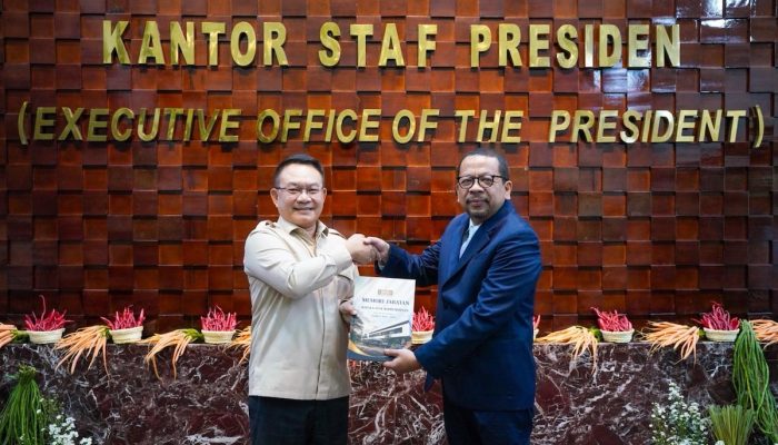 Dudung Terima Estafet KSP, Siapkan Aduan 24 Jam