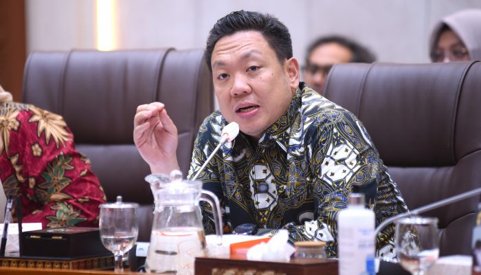 Keracunan Massal MBG, DPR Desak Dapur Ditutup Permanen