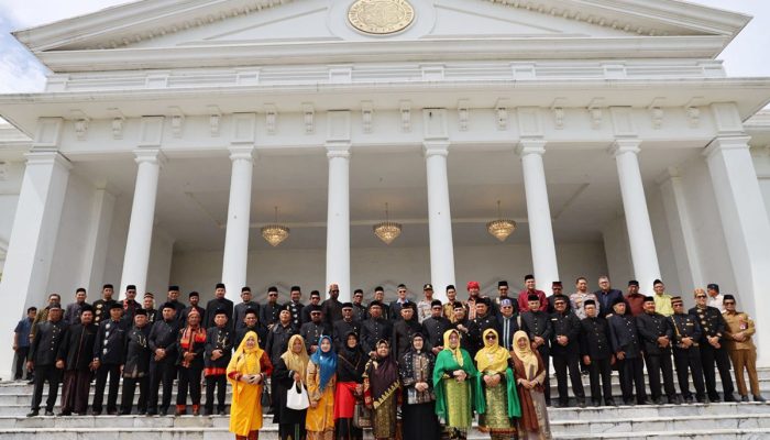 Aceh tak Cukup Dibangun Ulang, Wali Nanggroe Serukan Pemulihan Sosial