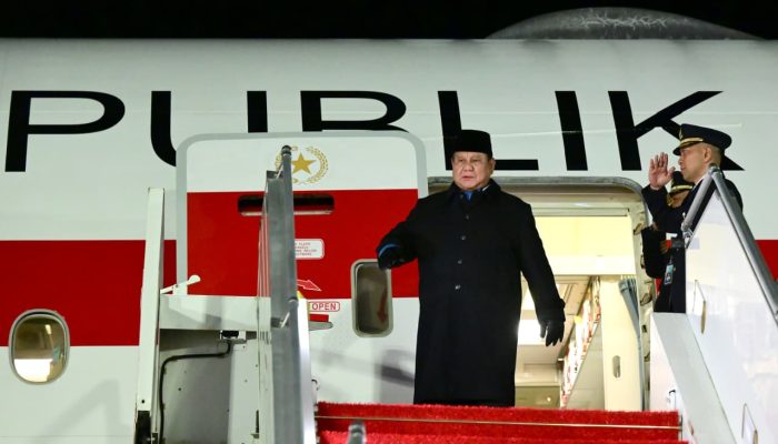 Prabowo Lanjutkan Diplomasi ke Prancis, Temui Presiden Macron