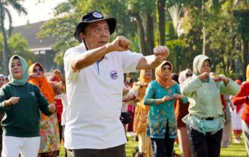 Ratusan Lansia Padati UB, Senam Akbar Jadi Ajang Sehat dan Silaturahmi