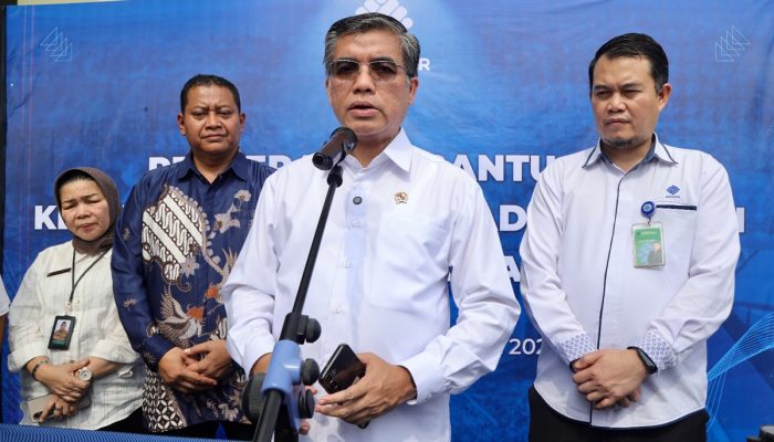 Kemnaker Salurkan Rp32,2 Miliar, Dorong Pemulihan Ekonomi Korban Bencana