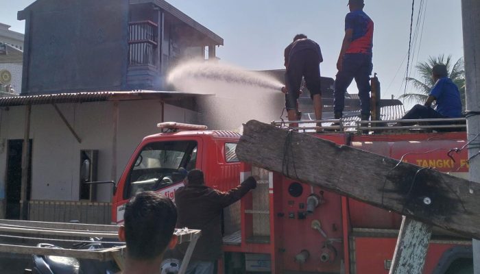 Ditinggal Ibu Berjualan, Rumah di Banda Sakti Ludes Dilalap Si Jago Merah