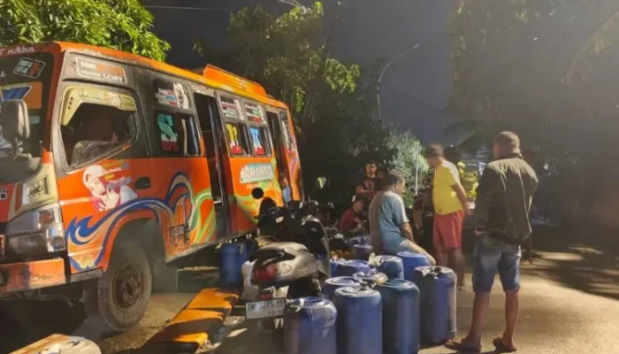 Polisi Bongkar Penimbunan BBM Subsidi di Bengkulu dan Kupang