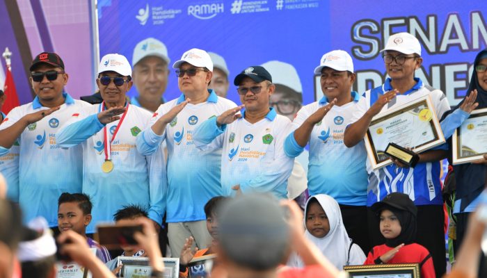 24 Ribu Pelajar Pamekasan Pecahkan Rekor MURI Hardiknas