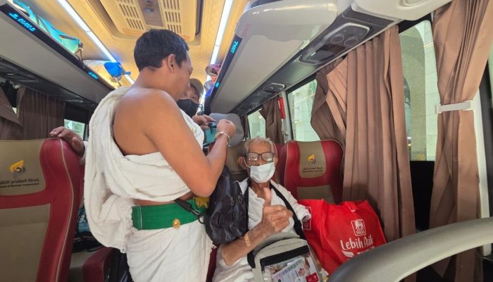 [Feature] Di Usia 103 Tahun, Mbah Mardi Tetap Penuhi Panggilan Haji