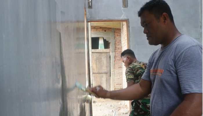 TMMD Aceh Timur Ubah Rumah Reyot Ibu Rugaiyah Jadi Permanen