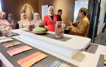 Ketua Dekranasda Aceh Dorong Ecoprint Jadi Oleh-Oleh Khas Sabang
