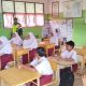Babinsa Bireuen Tanamkan Cinta Tanah Air ke Siswa SD