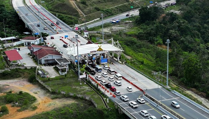 Libur Panjang, 600 Ribu Kendaraan Padati Tol Trans Sumatera