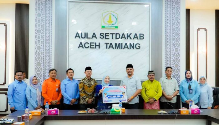 Bupati Serang Serahkan Bantuan Kemanusiaan untuk Aceh Tamiang