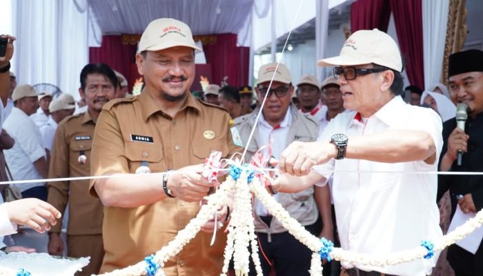 Bupati Aceh Tamiang Resmikan 66 Huntara di Karang Baru