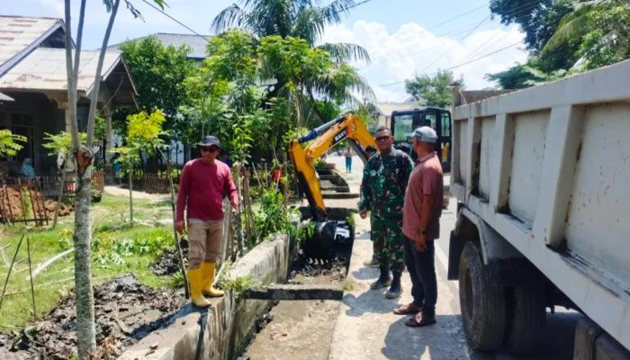 TNI Kawal Normalisasi Irigasi Krueng Pase Kanan