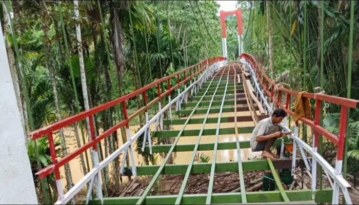 Progres Rehab Jembatan Gantung Sawang Capai 54 Persen
