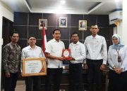 Pemkab Aceh Besar Raih Anugerah KIP 2025