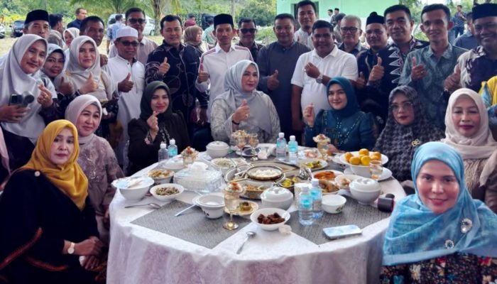 Kak Na Rayakan Iduladha Bersama Warga Pedalaman Aceh Barat