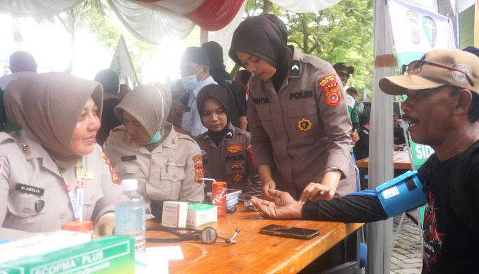 Posko Peduli Polresta Warnai May Day Banda Aceh
