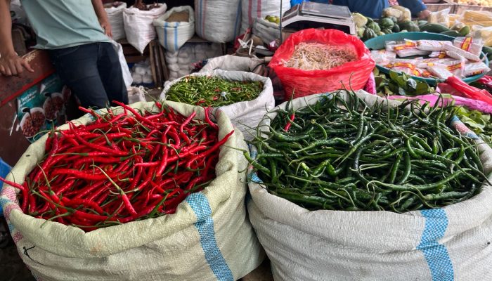 Harga Cabai dan Minyak Naik di Pasar Al Mahirah Banda Aceh
