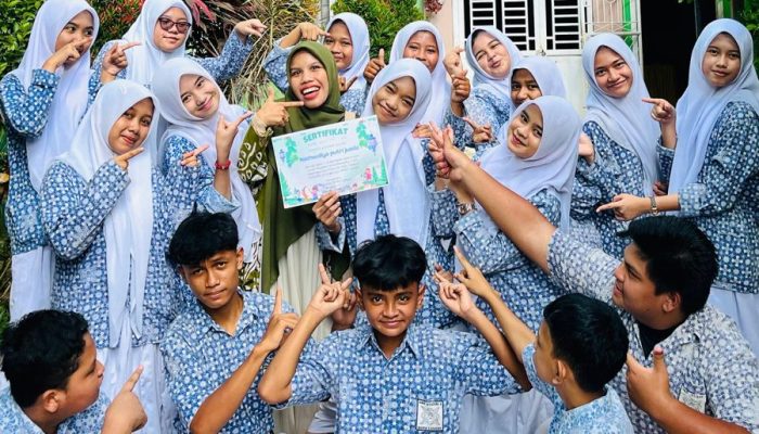 Hardiknas, Guru SMPN 1 Langsa Soroti Pentingnya Kesehatan Mental Pendidik