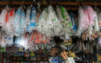 Harga Plastik di Aceh Besar Naik Tajam Dua Bulan Terakhir