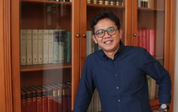 Rupiah Melemah, Kelas Menengah Mulai Rasakan Tekanan Ekonomi