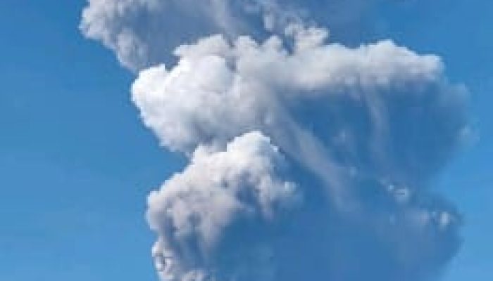 PVMBG Imbau Warga Waspadai Abu Vulkanik Gunung Dukono