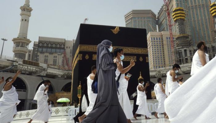 Menjemput Hakikat di Tanah Haram