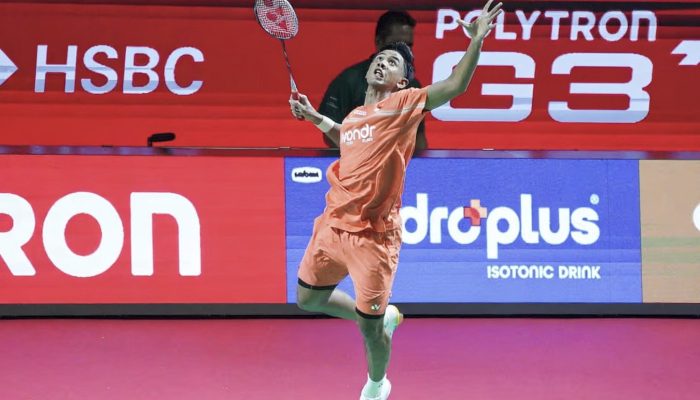 Alwi Farhan Tantang Jonatan Usai Lolos ke 16 Besar