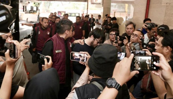Polri Pulangkan Buronan TPPU Jaringan Narkotika dari Malaysia