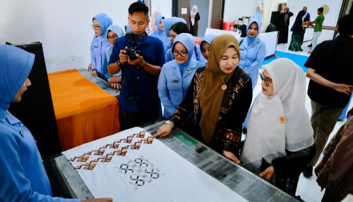 Dekranasda Aceh Besar Promosikan Produk UMKM Lokal