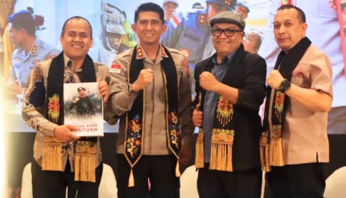 Kapolda Aceh Luncurkan Buku Polda Aceh Meutuah