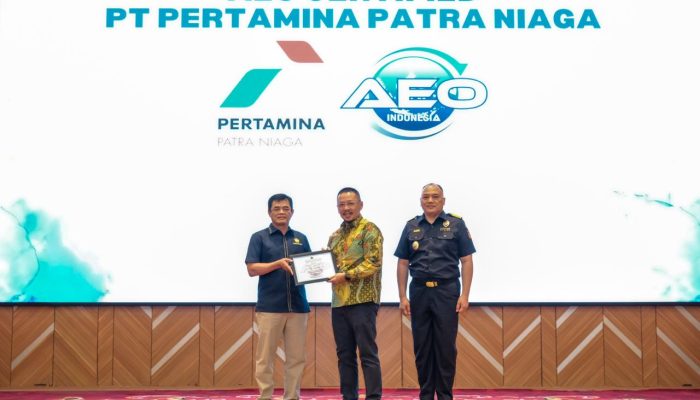 Bea Cukai Serahkan Sertifikat AEO kepada 34 Perusahaan
