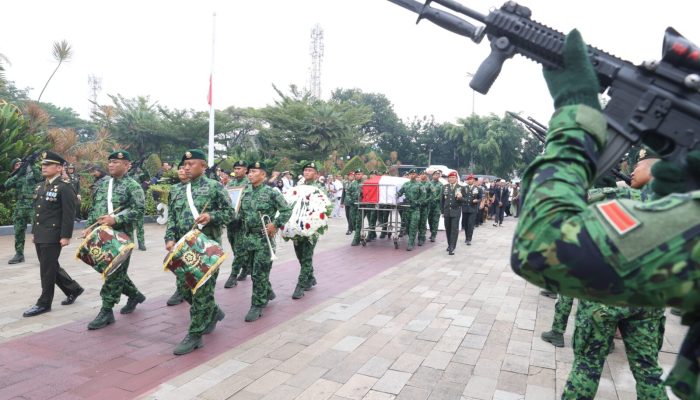 Kasad Beri Penghormatan Terakhir untuk Ryamizard Ryacudu
