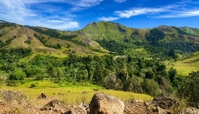 Wisatawan Keluhkan Sampah dan Minimnya Fasilitas di Bukit Siron