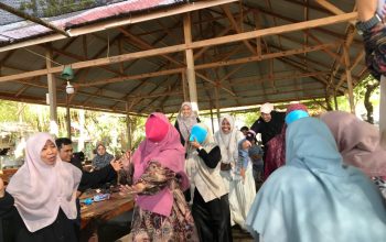 Kuah Pliek U dan Tawa: Saat Keluarga Besar Al Zahrah Pupuk Silaturrahmi