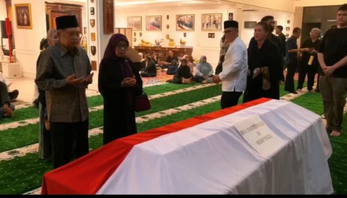 Prabowo Dikabarkan Hadiri Pemakaman Militer Ryamizard Ryacudu