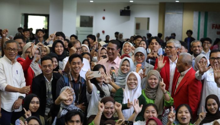 Mwntan Amran Donasikan Gaji untuk Pendidikan Anak Yatim