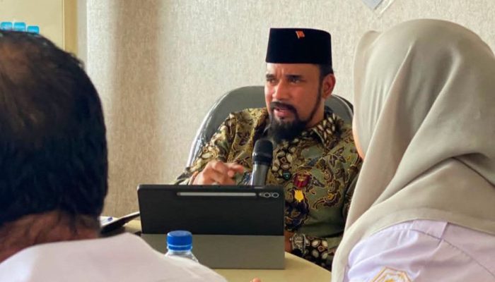Al-Farlaky Evaluasi Manajemen RSUD Sultan Abdul Aziz Syah
