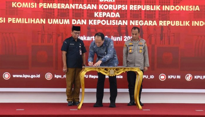 KPK Serahkan Aset Rampasan Korupsi Bernilai Rp4,2 Miliar