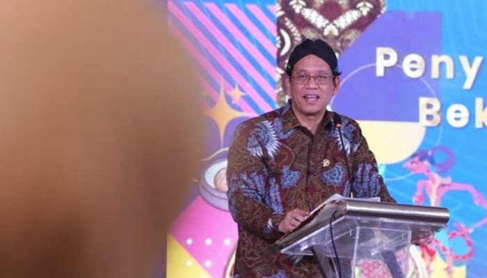 Menkeu Buka Pasar Rakyat UMi