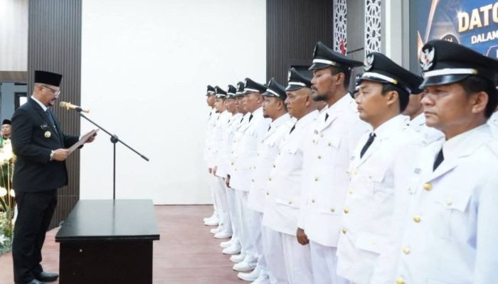 Bupati Armia Lantik 39 Datok Penghulu di Aceh Tamiang