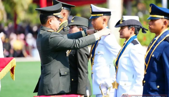 Panglima TNI Lantik 734 Perwira Prajurit Karier