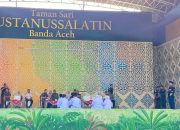 Pasangan Live TikTok Mesum Jalani Hukuman Cambuk Dua Puluh Satu