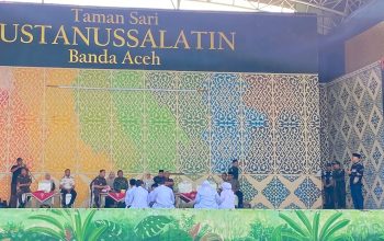 Pasangan Live TikTok Mesum Jalani Hukuman Cambuk Dua Puluh Satu