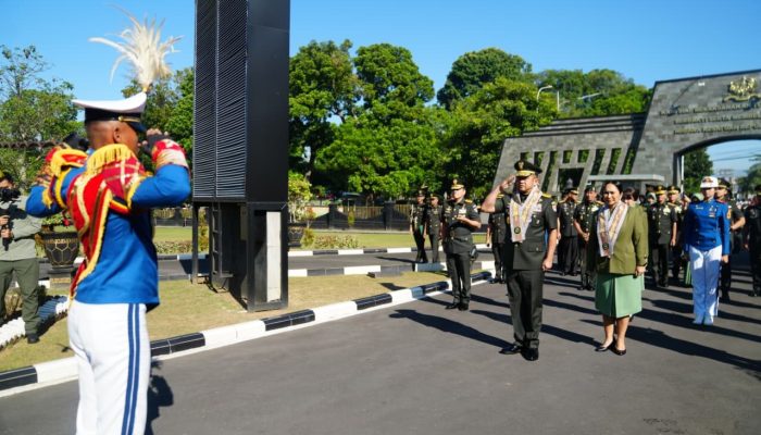 Kasad Tekankan Profesionalisme Bekal Calon Perwira TNI AD