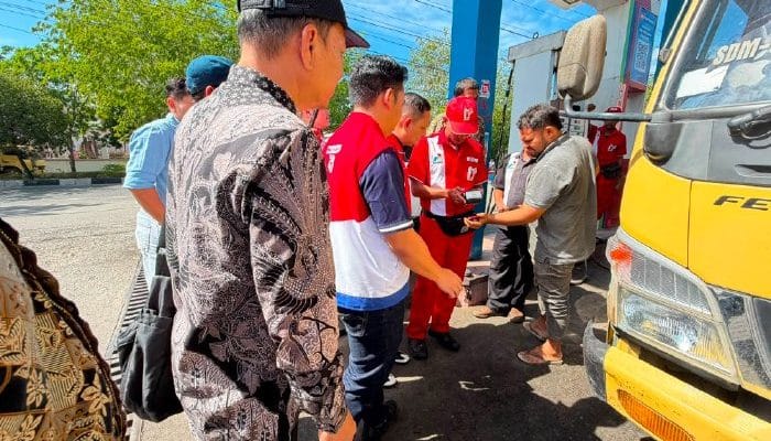 Pemerintah Aceh Usut Penyebab Kelangkaan Semen dan BBM