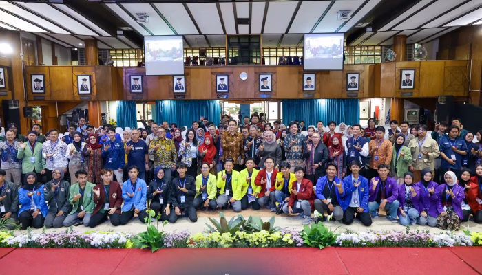 Kemdiktisaintek Dorong Mahasiswa Hadir Menjawab Persoalan Nyata Masyarakat