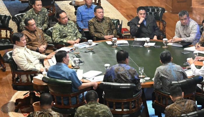 Prabowo Minta Babinsa Edukasi Warga Cegah Karhutla