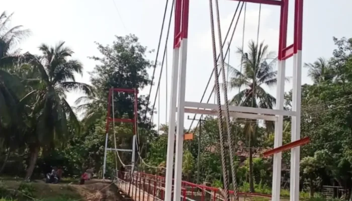 Jembatan Gantung Singgah Mata-Cot Paya Hampir Rampung