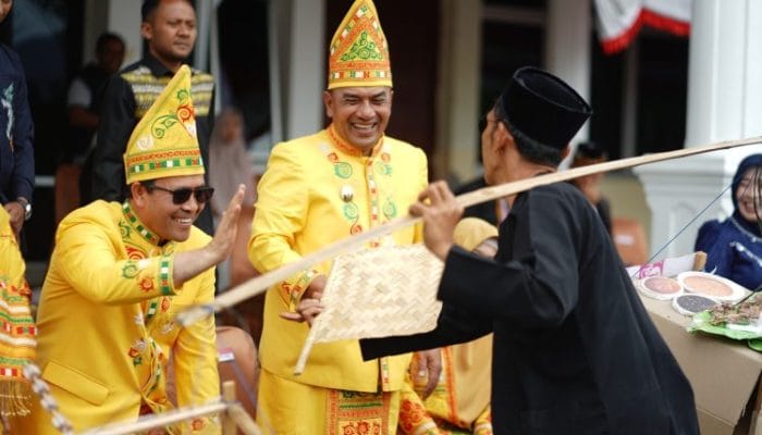 Pawai Budaya HUT ke-81 RI di Takengon Berlangsung Meriah